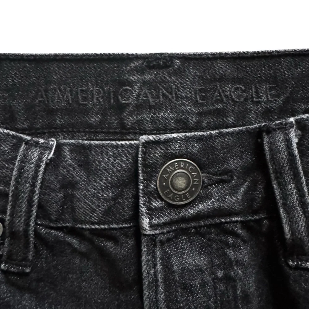 American Eagle Highest Rise ’90s Boyfriend Jeans – Size 6 - Picture 5 of 11